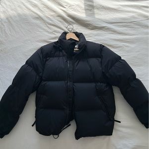 Aritzia mega puff jacket